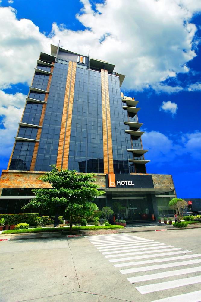 The B Hotel Alabang Muntinlupa City Eksteriør bilde