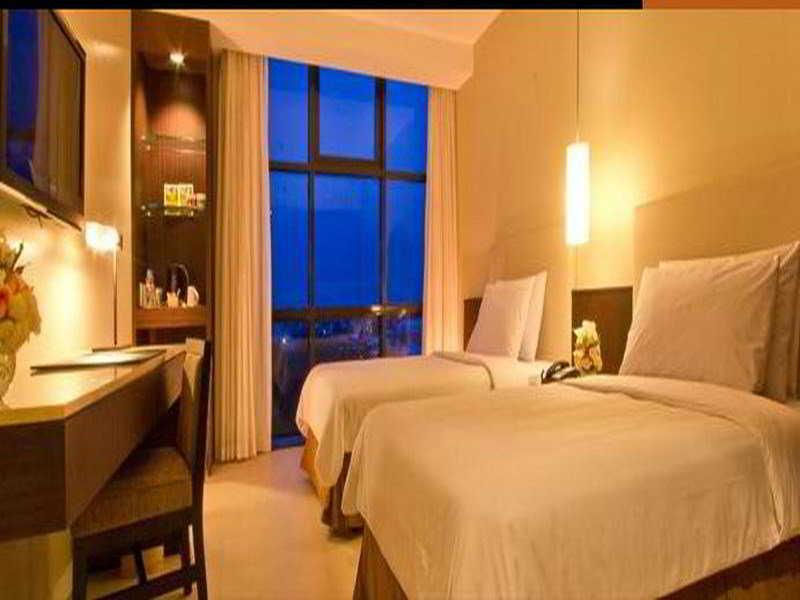 The B Hotel Alabang Muntinlupa City Eksteriør bilde