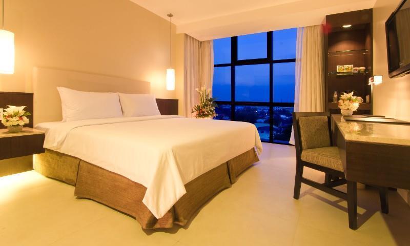 The B Hotel Alabang Muntinlupa City Eksteriør bilde