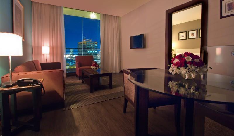 The B Hotel Alabang Muntinlupa City Eksteriør bilde