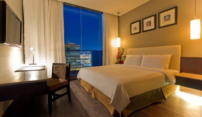 The B Hotel Alabang Muntinlupa City Eksteriør bilde