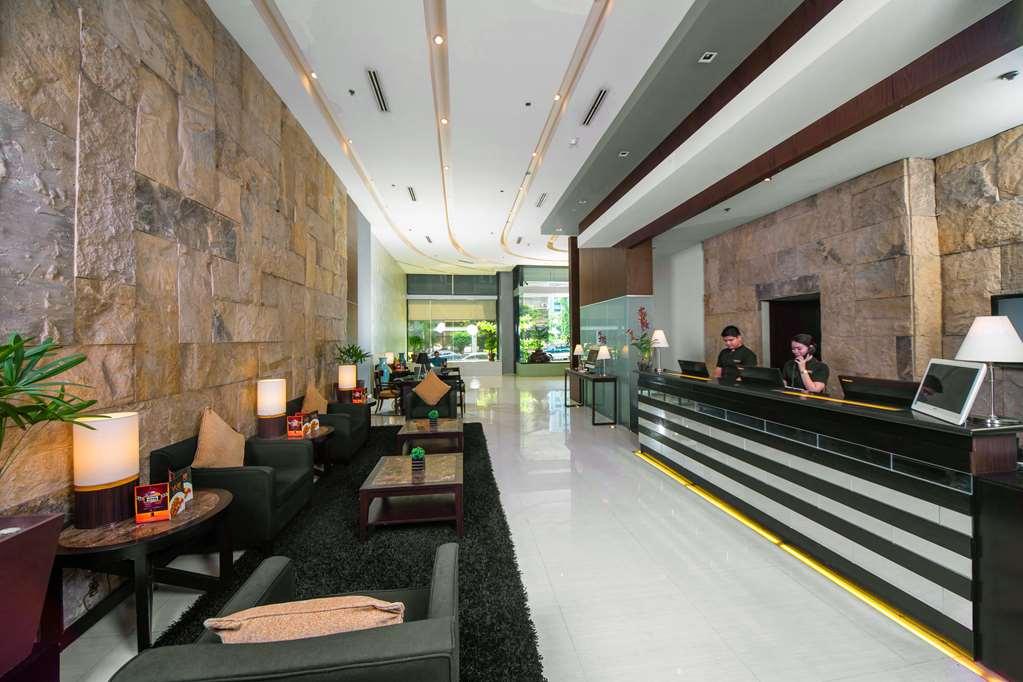 The B Hotel Alabang Muntinlupa City Interiør bilde